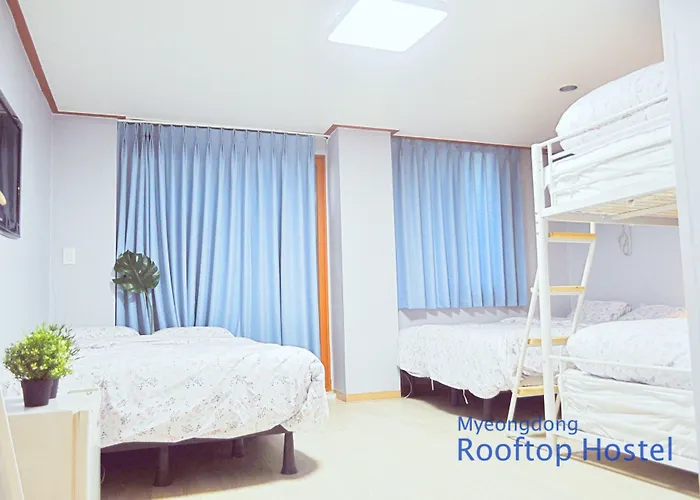 Myeongdong Rooftop Hostel Seoel