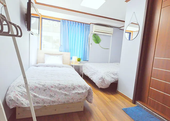 Myeongdong Rooftop Hostel *