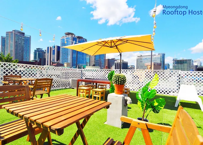 Myeongdong Rooftop Hostel *